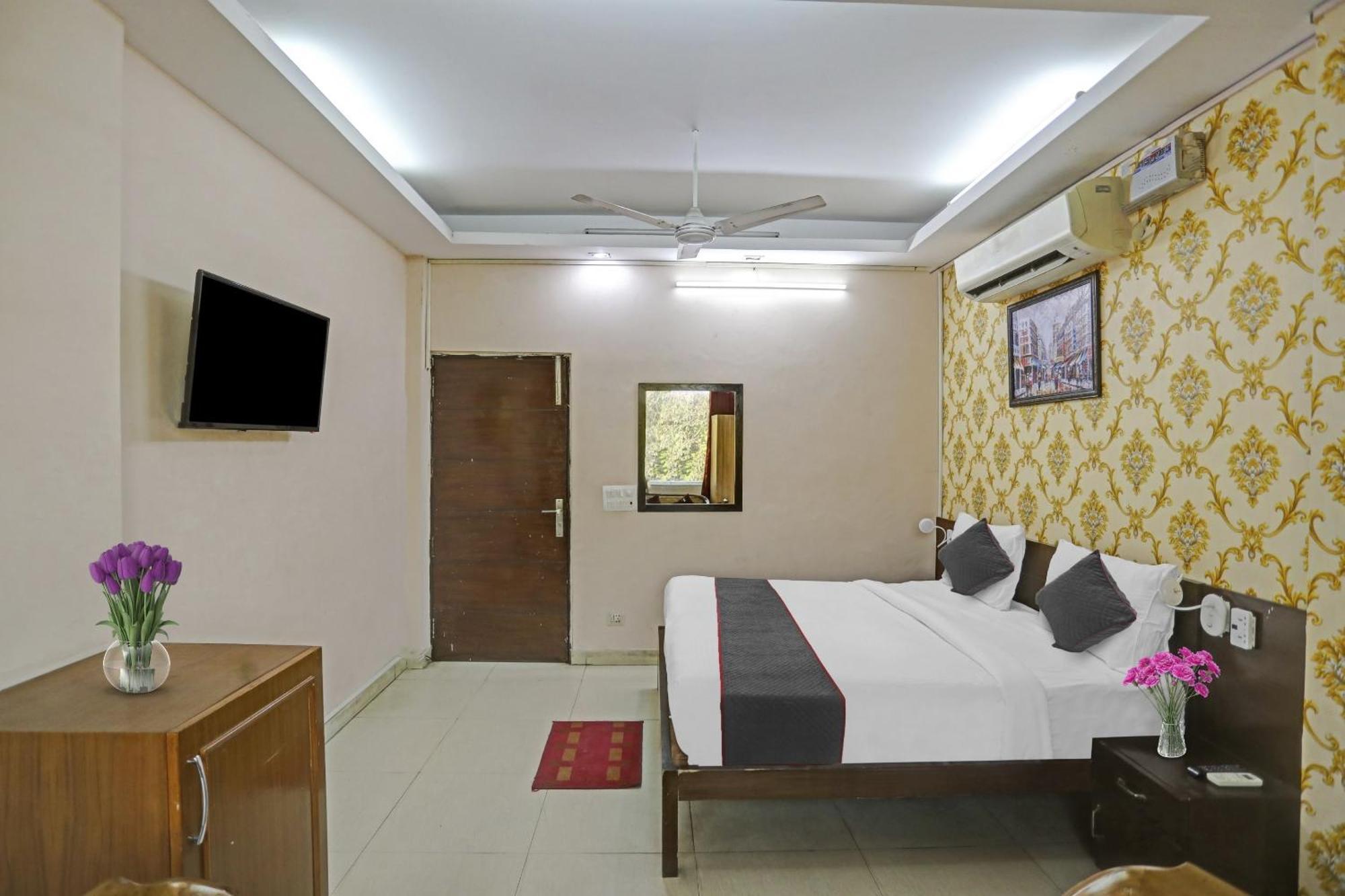 Hotel O Shivam Guest House New Delhi Ngoại thất bức ảnh