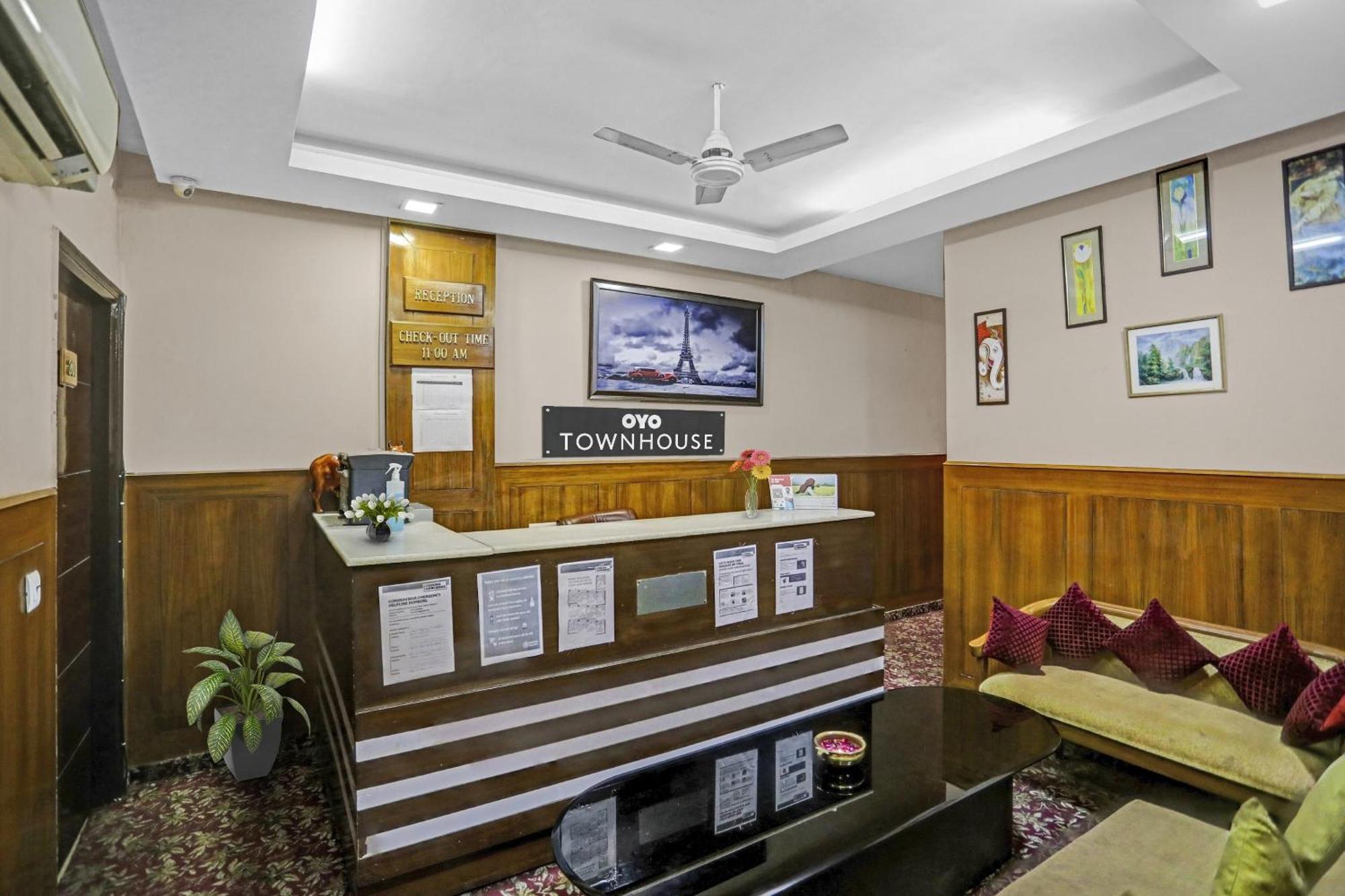 Hotel O Shivam Guest House New Delhi Ngoại thất bức ảnh