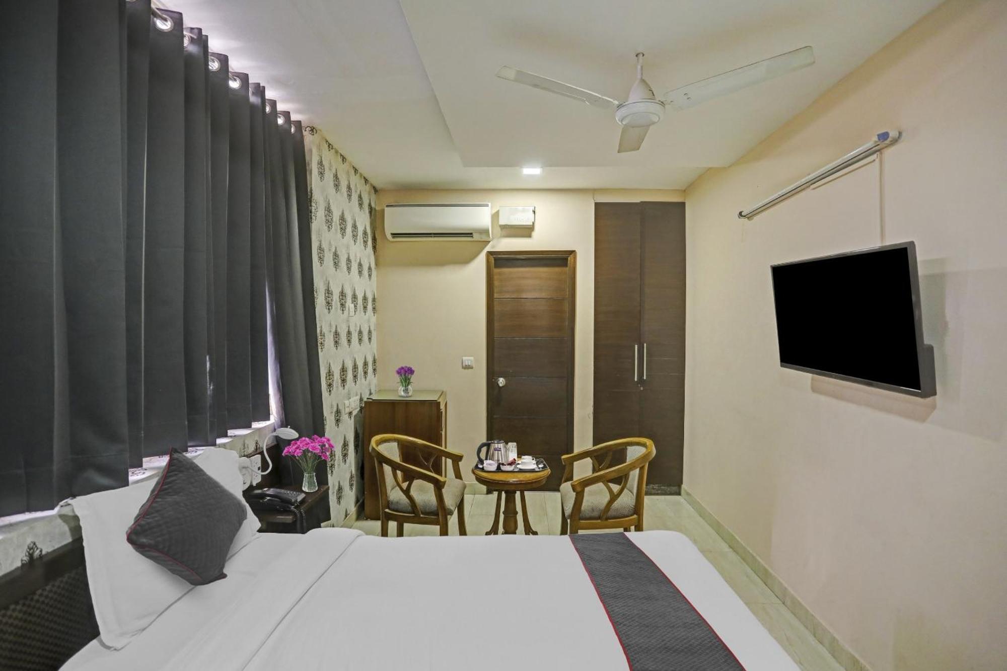 Hotel O Shivam Guest House New Delhi Ngoại thất bức ảnh
