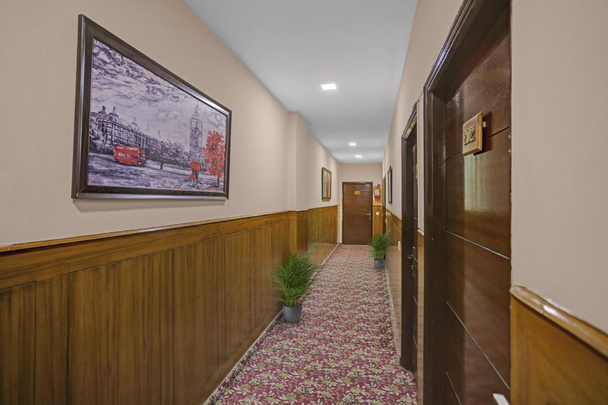 Hotel O Shivam Guest House New Delhi Ngoại thất bức ảnh