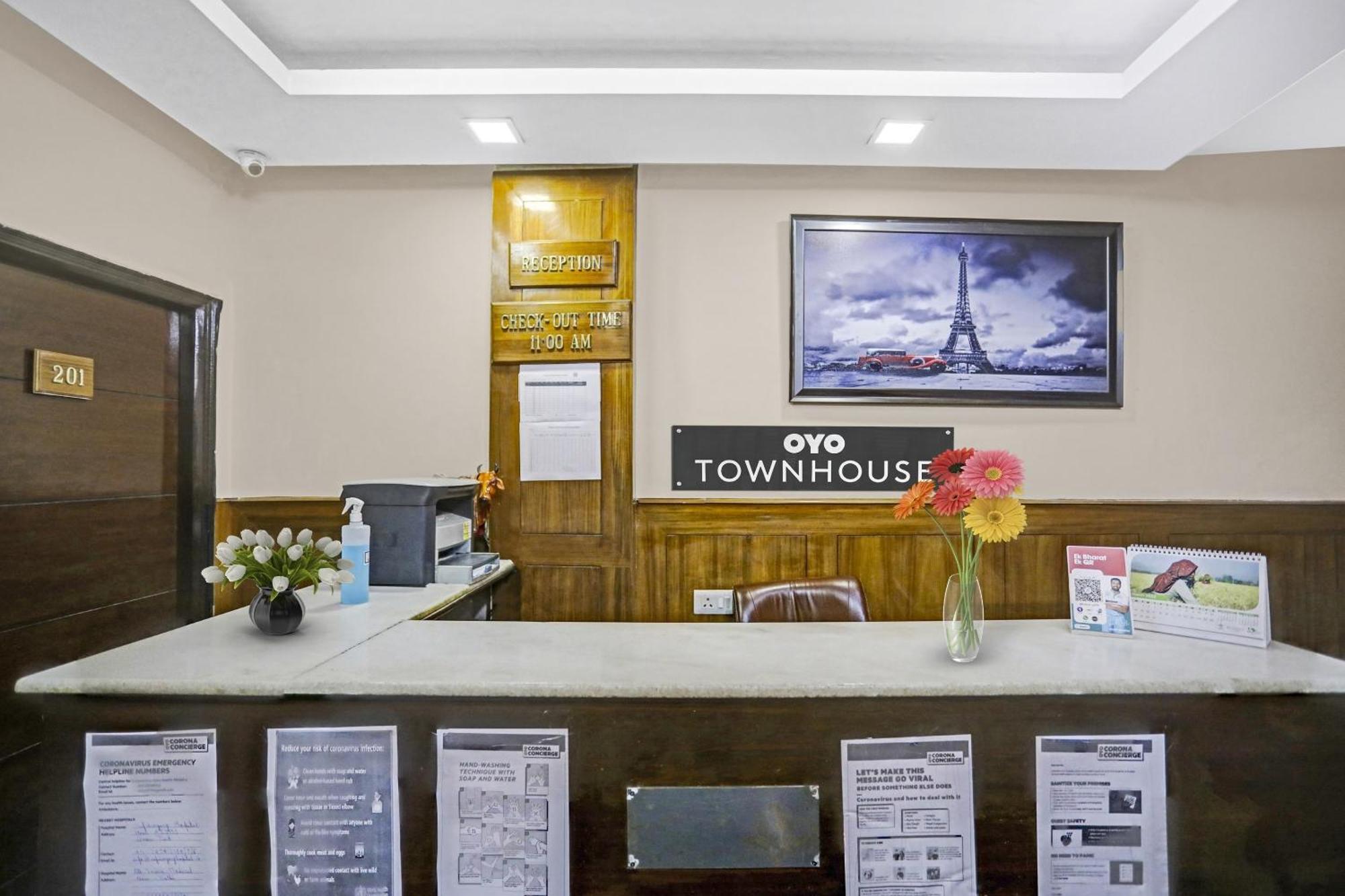 Hotel O Shivam Guest House New Delhi Ngoại thất bức ảnh